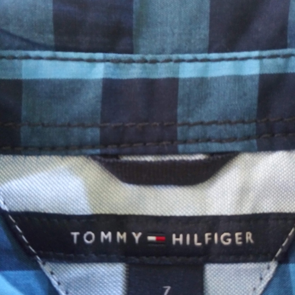 TOMMY HILFIGER BOYS SHIRT SIZE 7